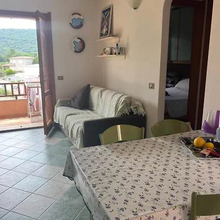 Casa Vacanze A *