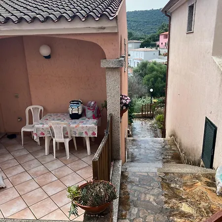 Casa Vacanze A * Budoni